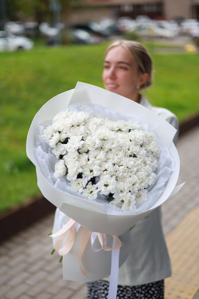 Объемный букет стойких хризантем (15) — изображение 2