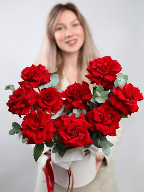 Композиция из 9 французских роз