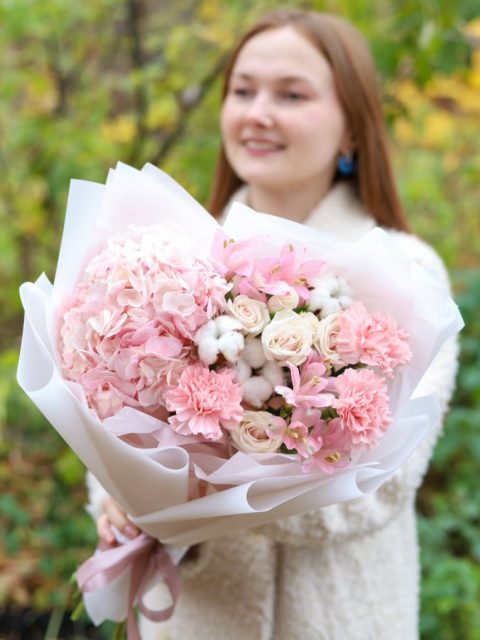 Милый букет в розовой гамме