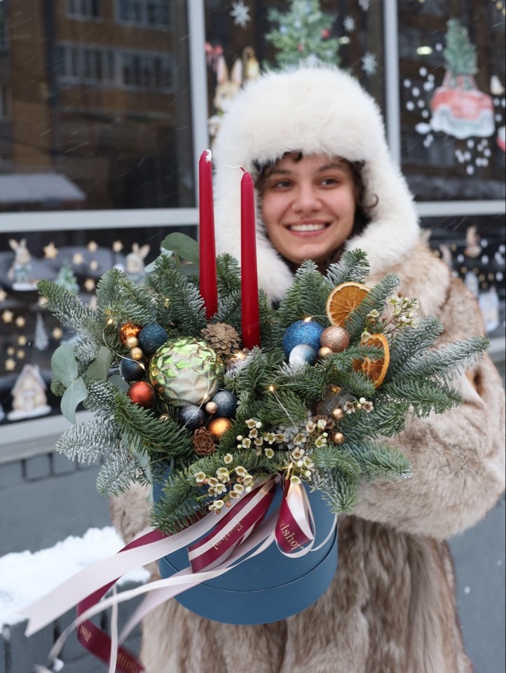 Праздничная композиция со свечами — изображение 2