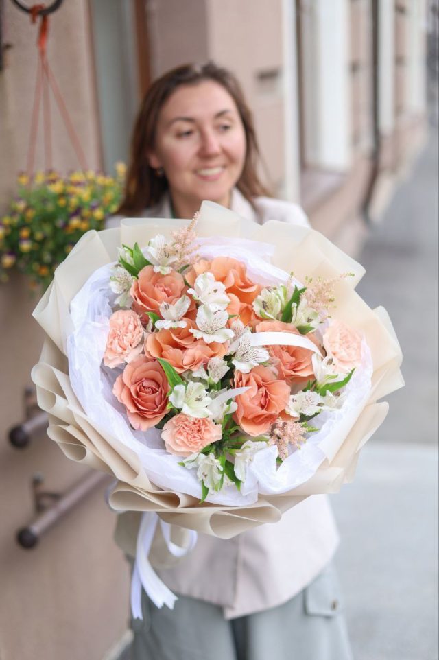 Букет с карамельными розами — изображение 2