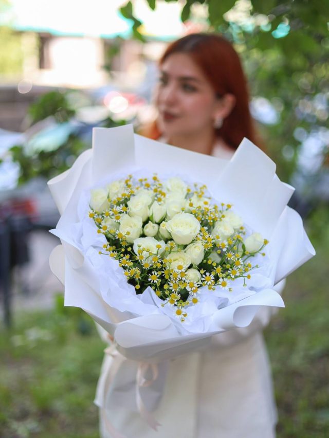 Букет роз и ромашек — изображение 2
