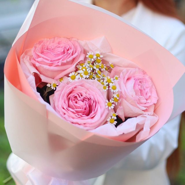 Букет с розами Pink O'Hara