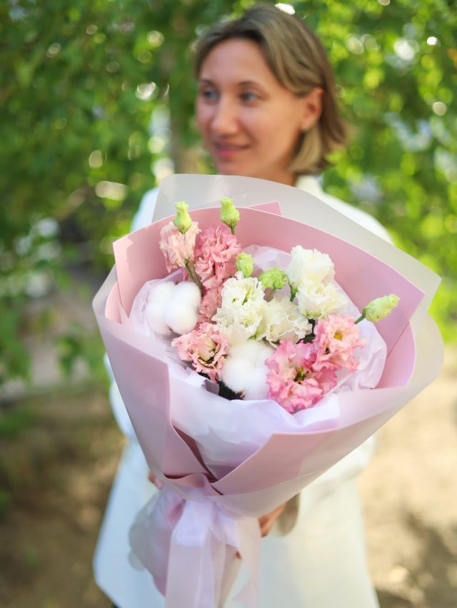 Ажурный букет в розовой гамме — изображение 3