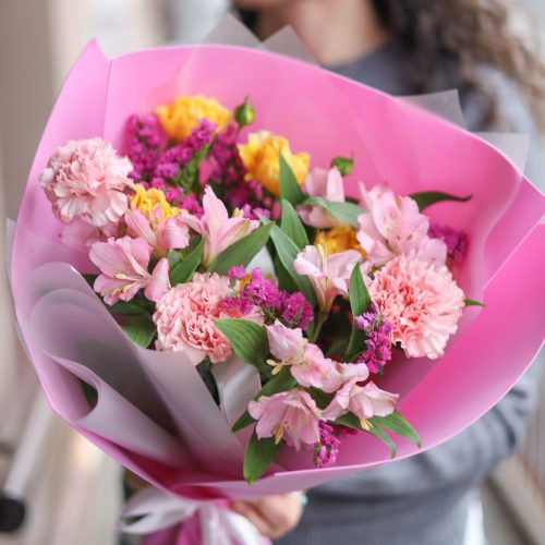 Букет стойких цветов