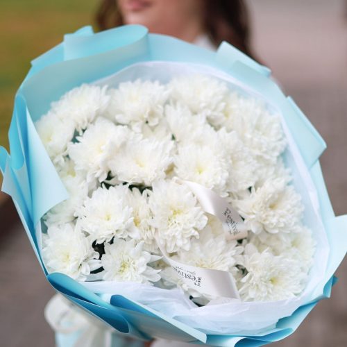 Букет пышной хризантемы