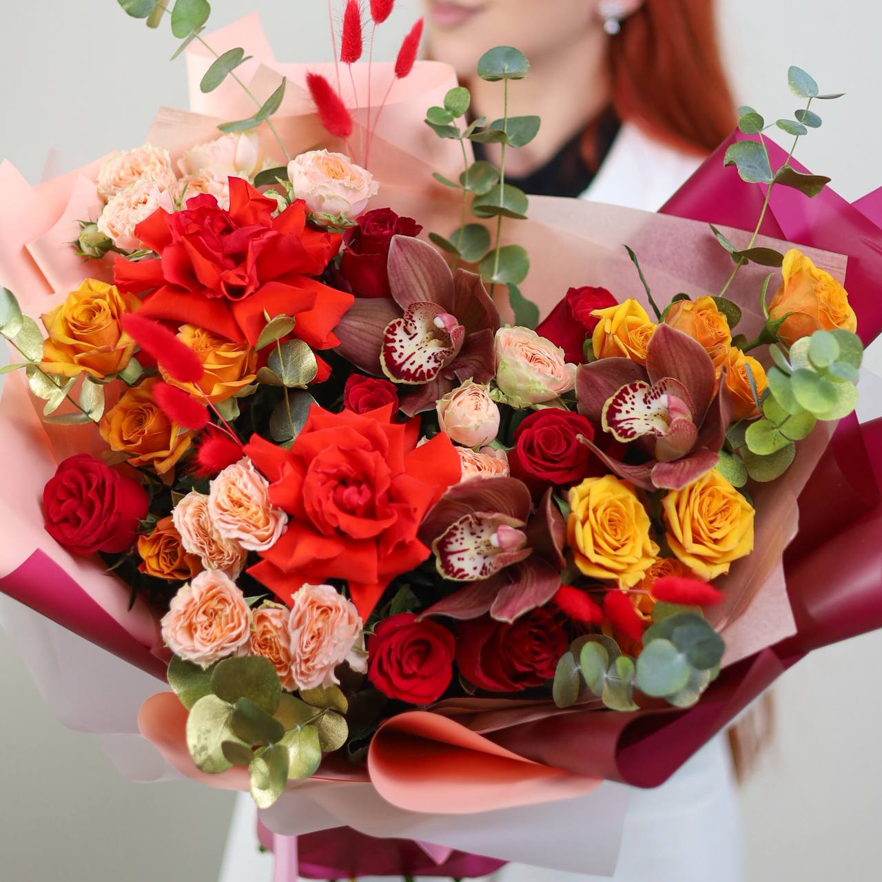 Обворожительный букет с кружевными розами