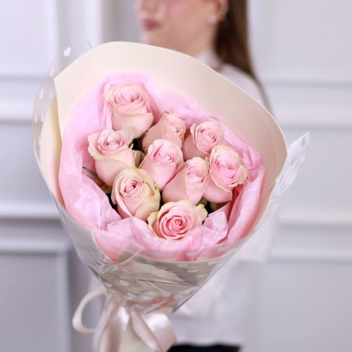 Милый букет из роз