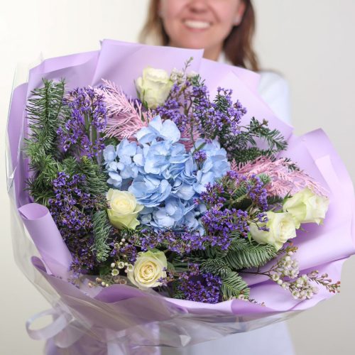 Лавандовый букет с пышной гортензией
