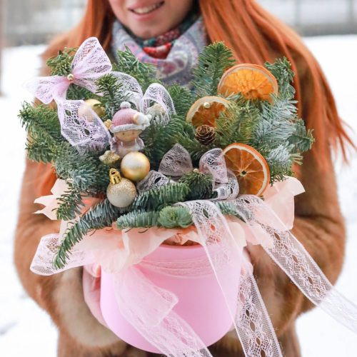 Авторская зимняя композиция с апельсинами