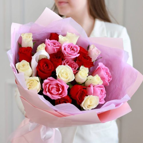 Очаровательный букет  роз