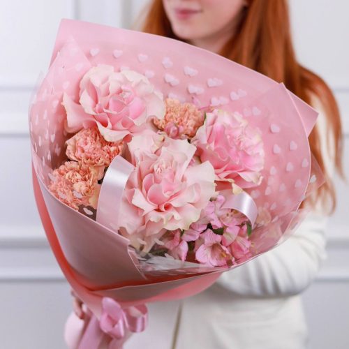 Нежный букет с французскими розами