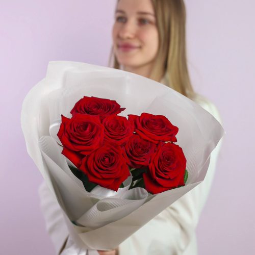 Букет крупных роз