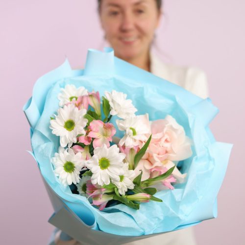 Изумительный букет с французской розой