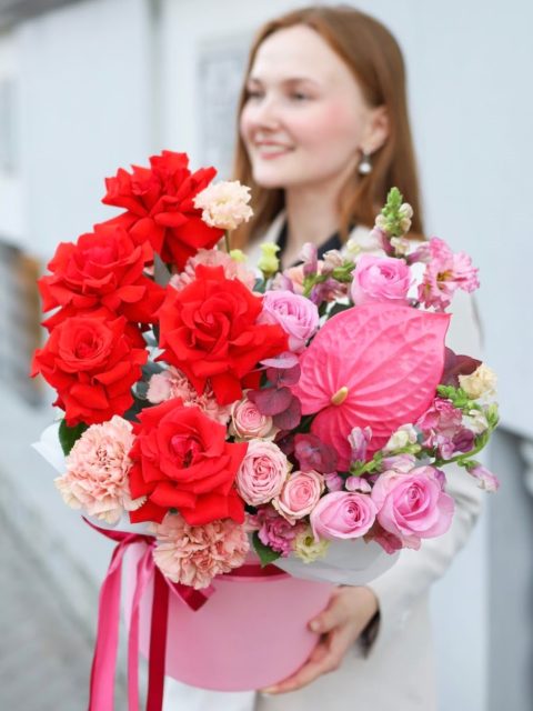 Авторская композиция "Алый рассвет"