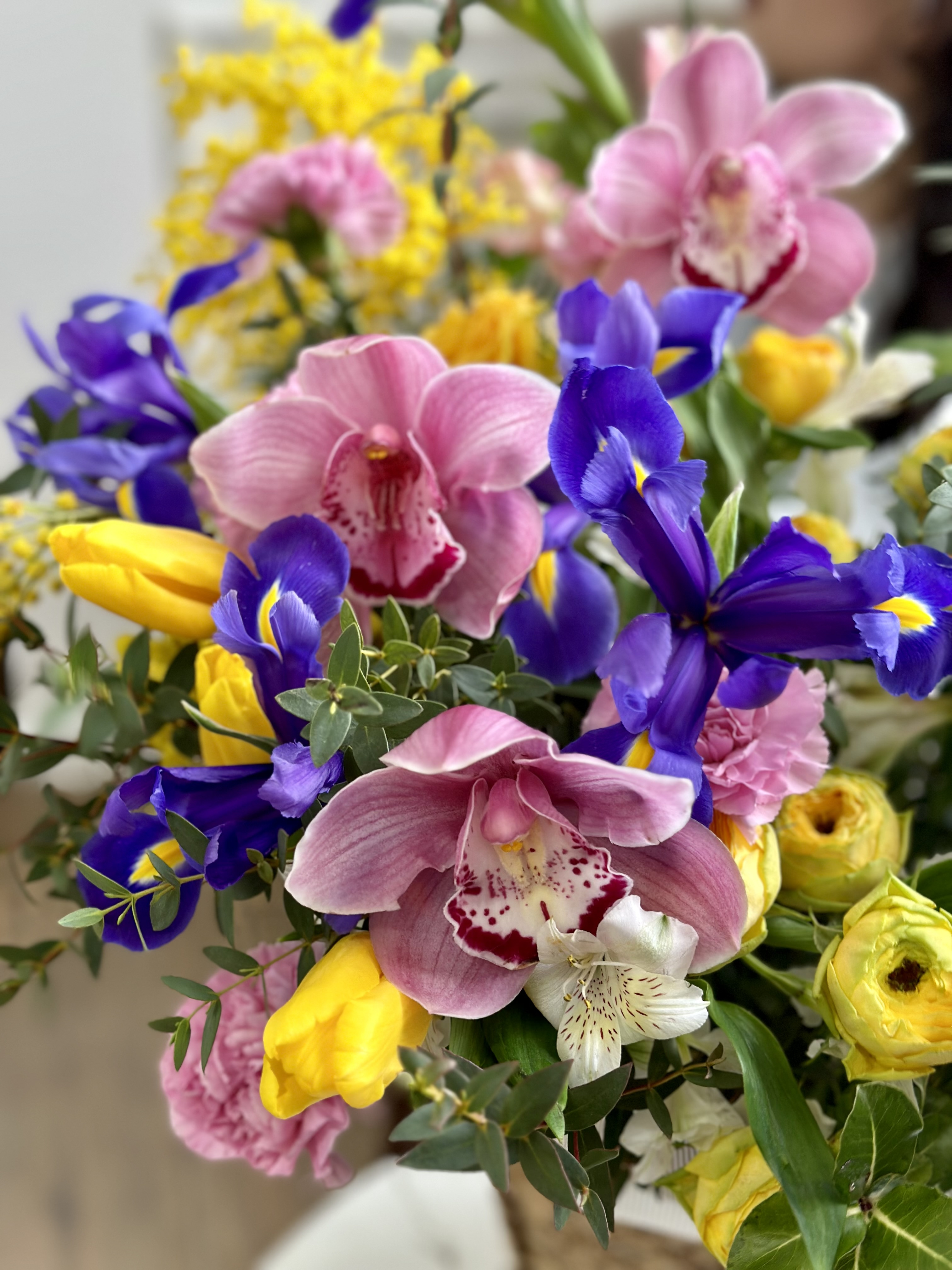 Роскошная весенняя корзина "Альпийский луг" — изображение 3