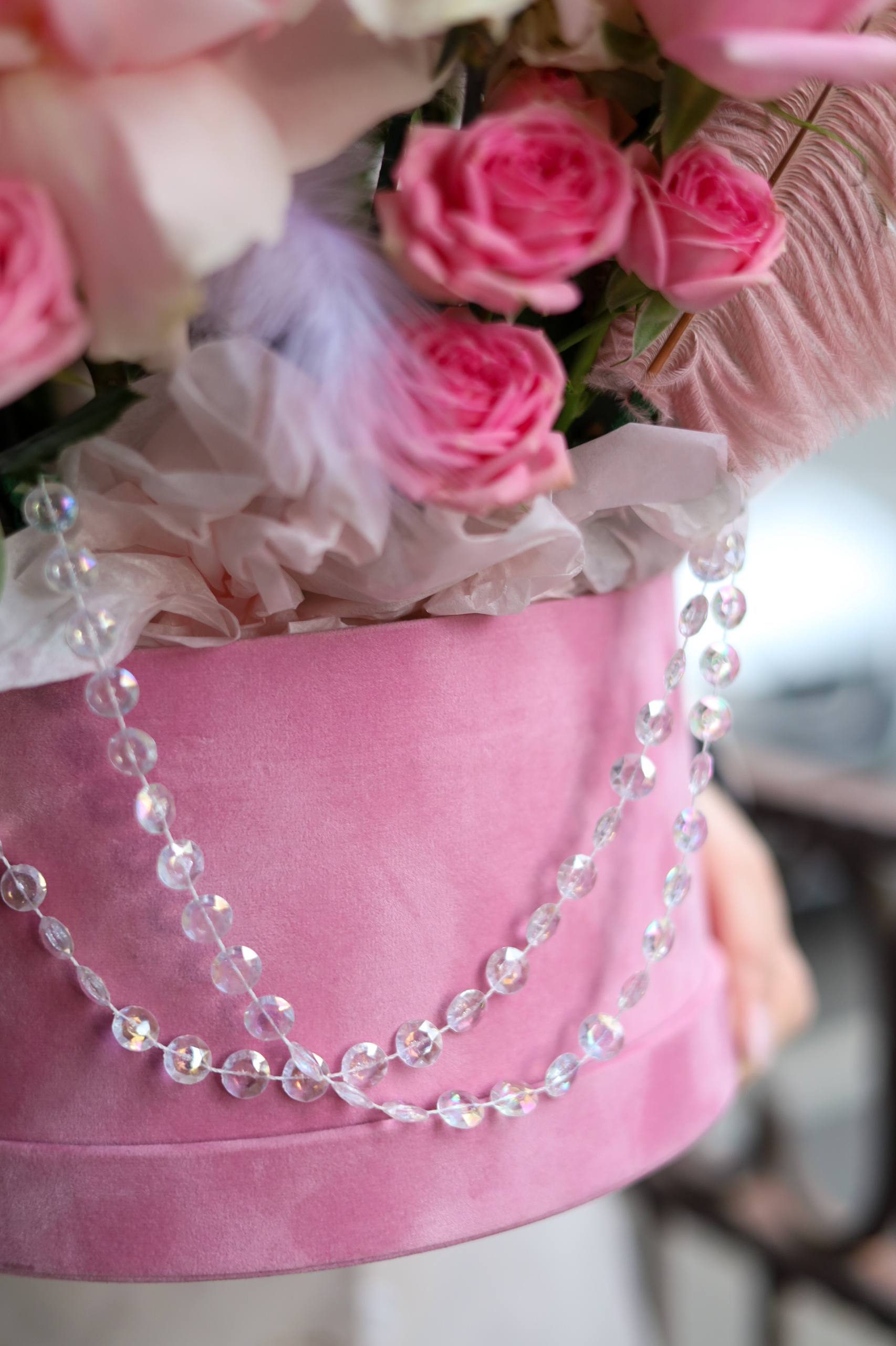 Воздушная авторская композиция с бусами — изображение 3