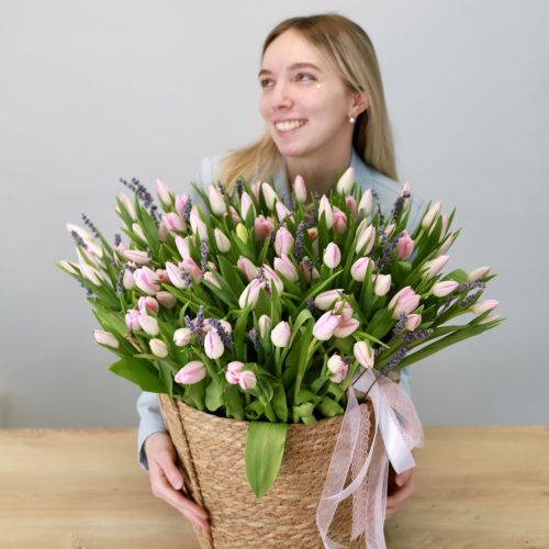 Потрясающая корзина с лавандой